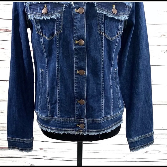 NEW Karl Lagerfeld Paris Denim Jacket frayed M - Picture 3 of 8